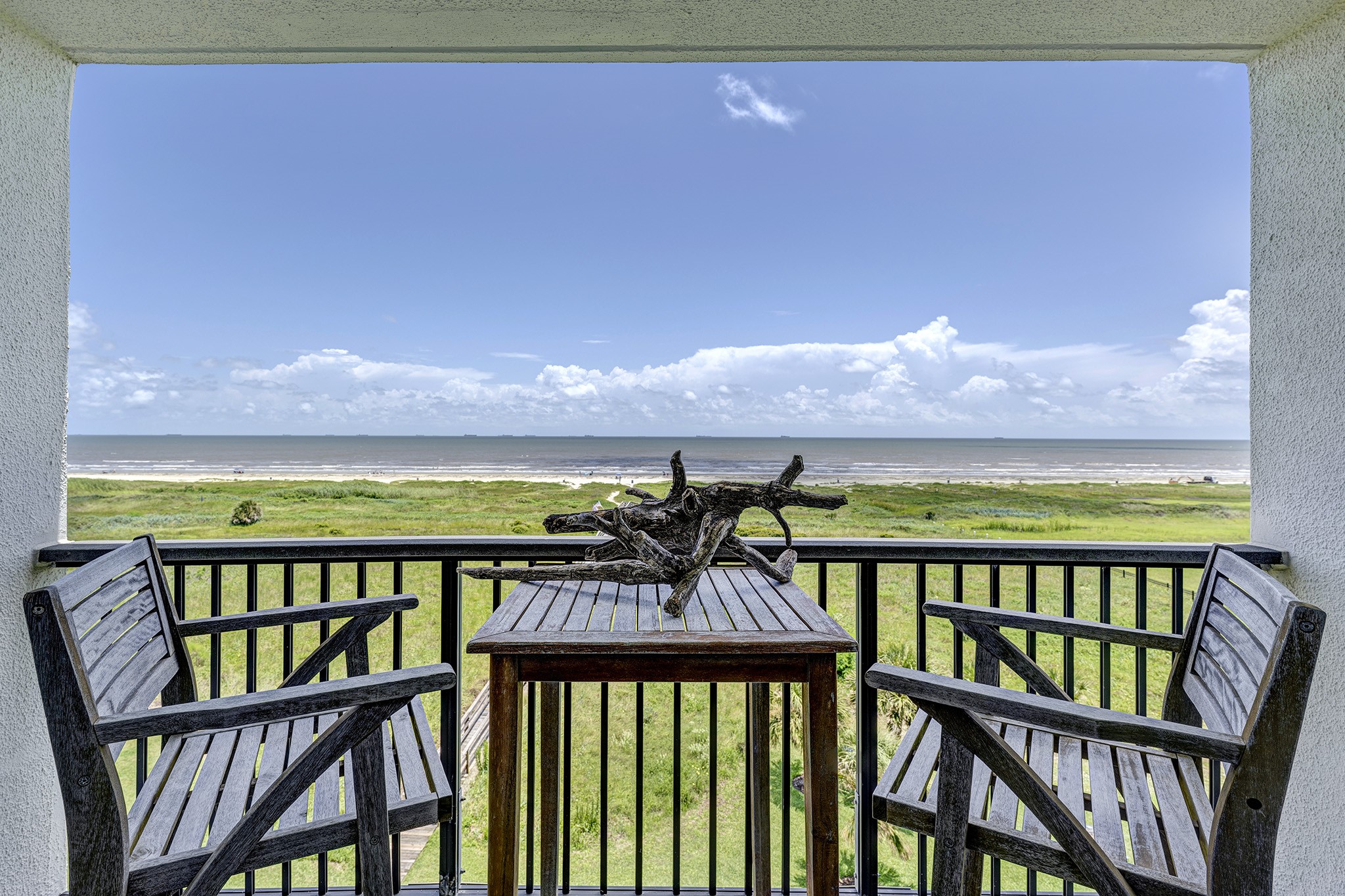 415 E Beach Drive 405 Galveston TX 77550