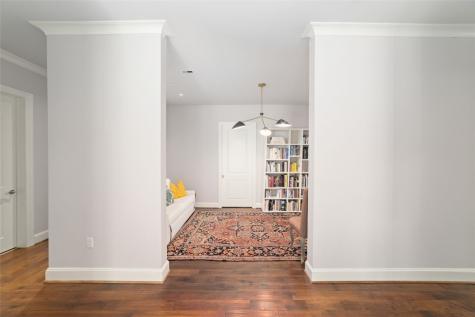 2221 Welch Street 201 Houston TX 77019