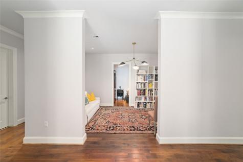 2221 Welch Street 201 Houston TX 77019