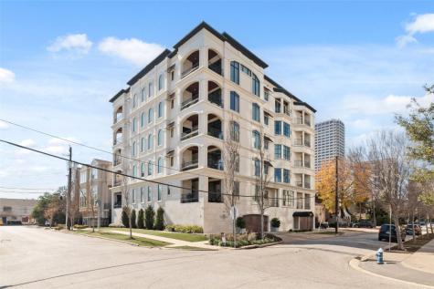 2221 Welch Street 201 Houston TX 77019