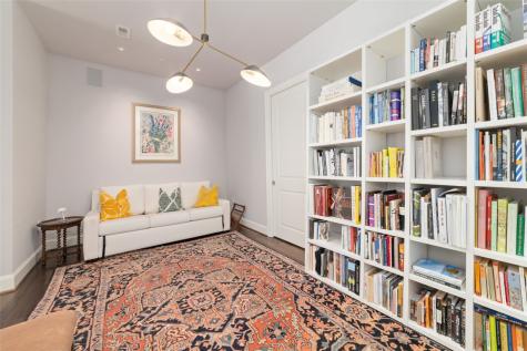2221 Welch Street 201 Houston TX 77019