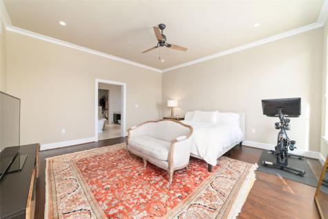 2221 Welch Street 201 Houston TX 77019