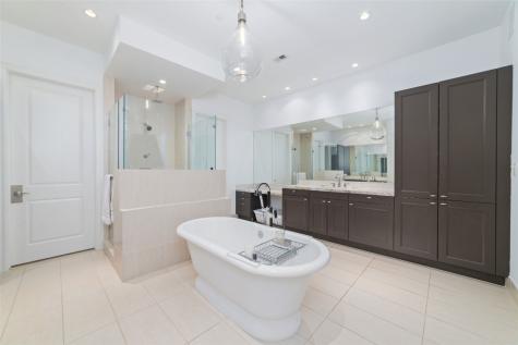 2221 Welch Street 201 Houston TX 77019