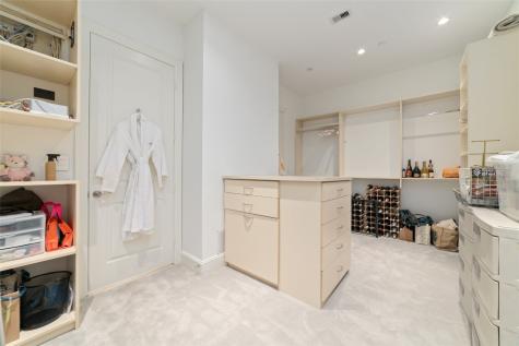 2221 Welch Street 201 Houston TX 77019