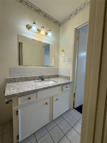 8140 Fondren Road 8140 Houston TX 77074