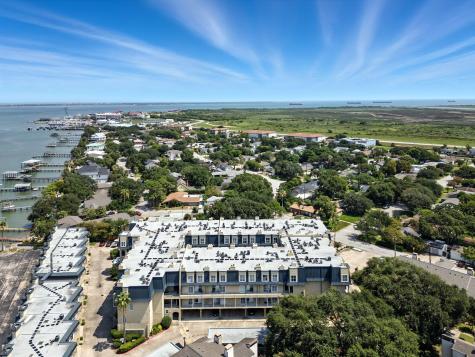 921 Marine Drive 303 Galveston TX 77550