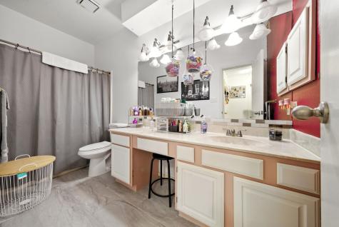 921 Marine Drive 303 Galveston TX 77550