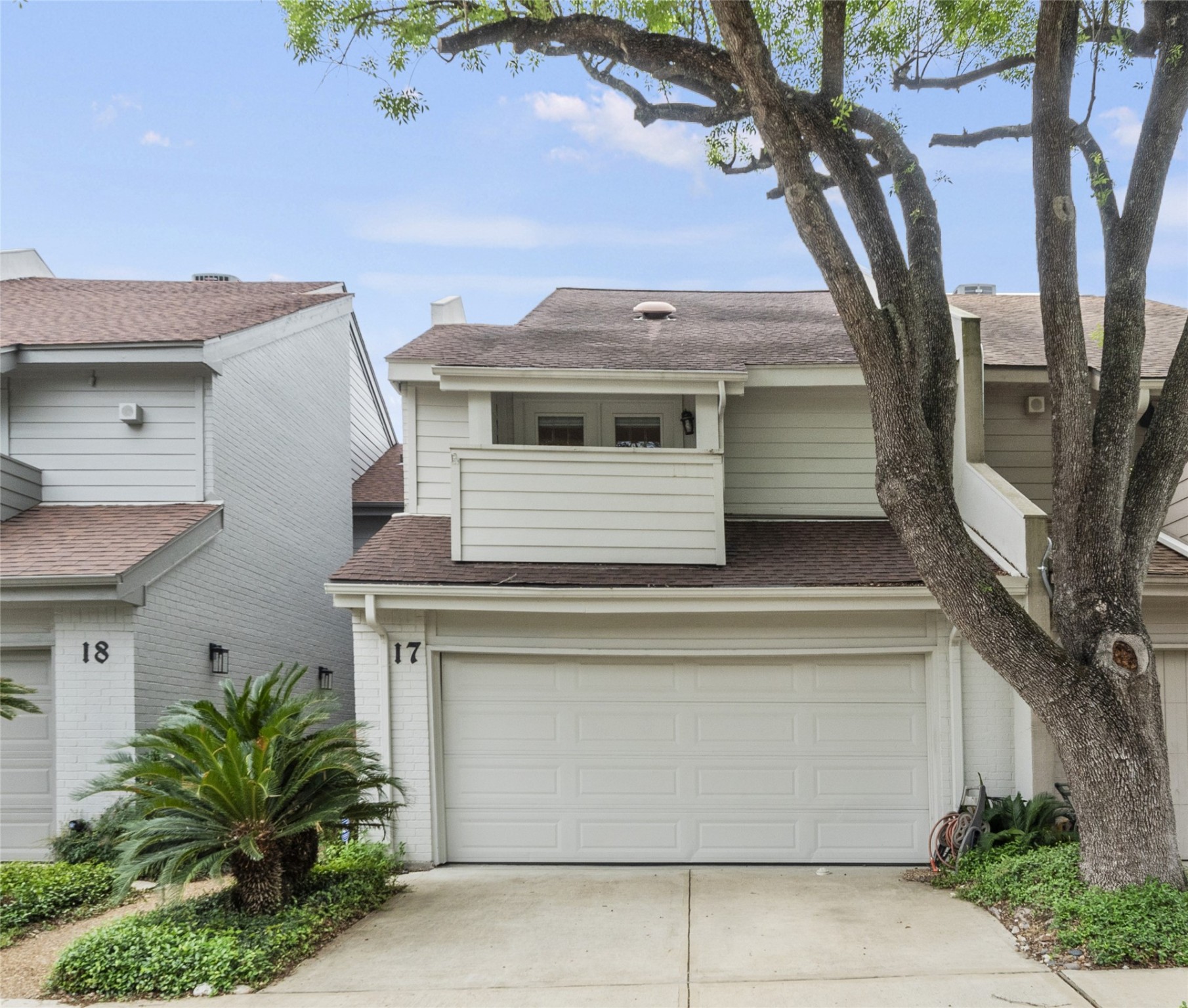 17 Alpine Court Bellaire TX 77401