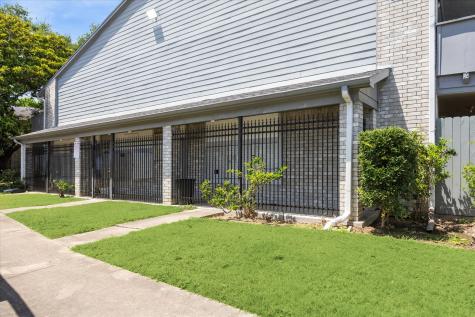 9700 Leawood Boulevard 216 Houston TX 77099