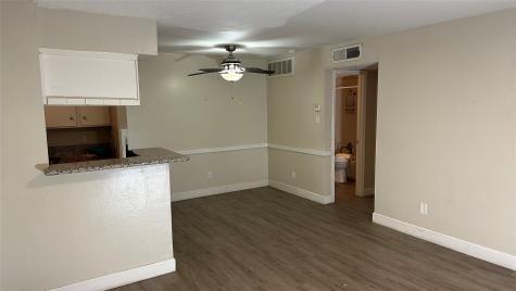 9550 Deering Drive 405 Houston TX 77036