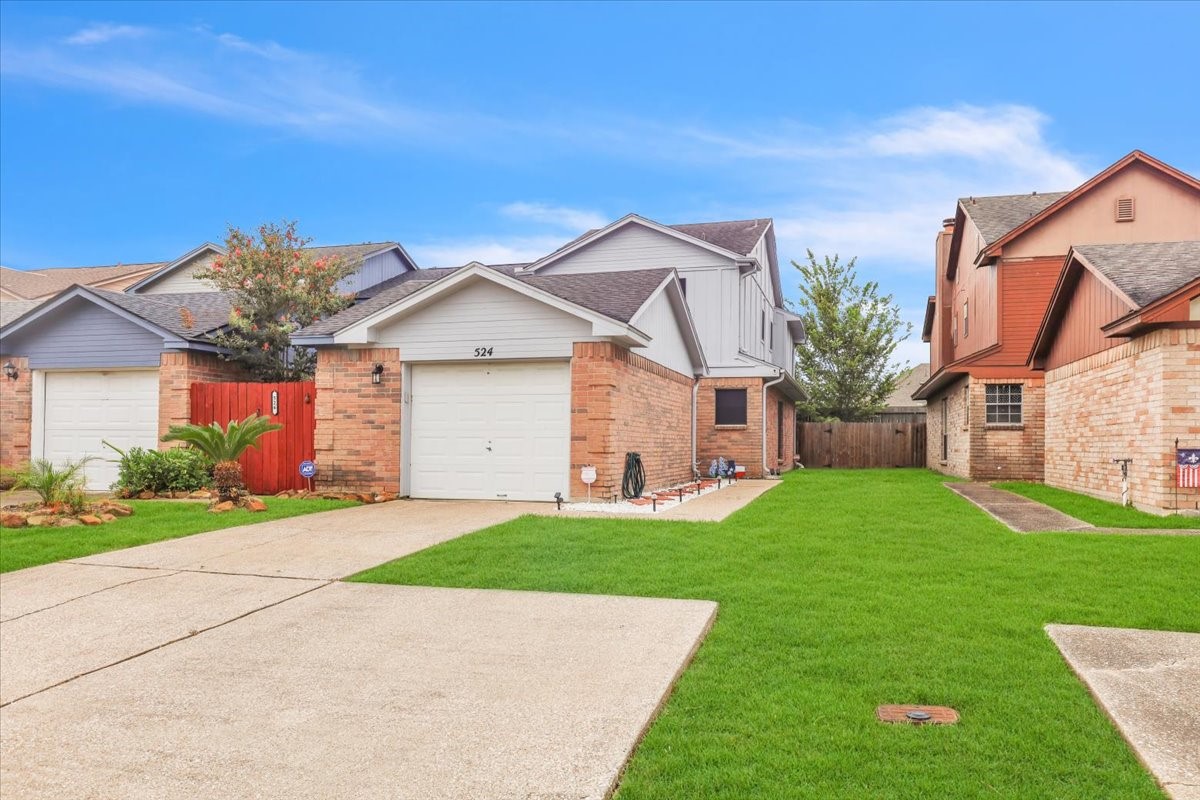 524 Birdsong Drive League City TX 77573