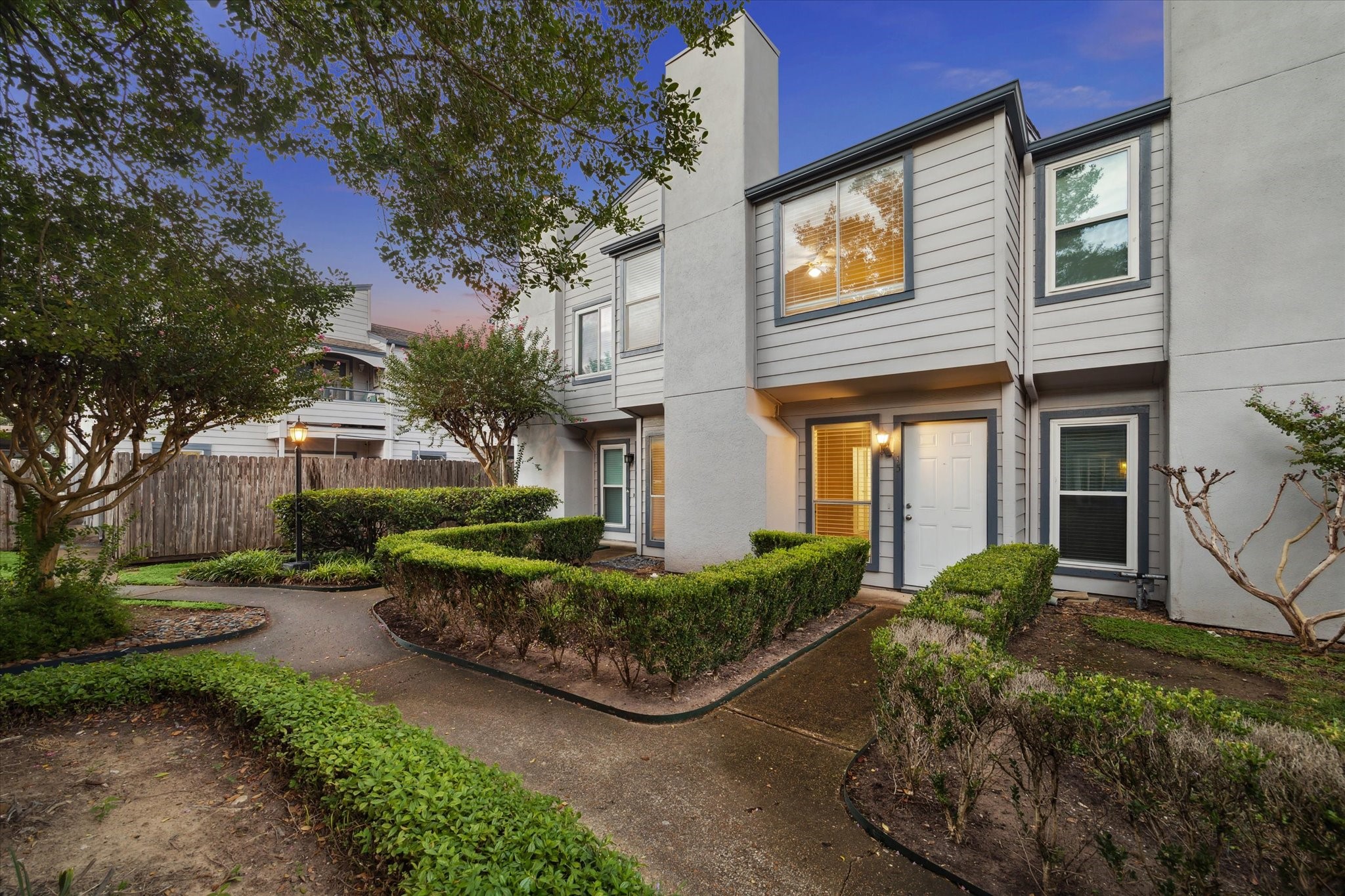 5917 Fairdale Lane 15 Houston TX 77057