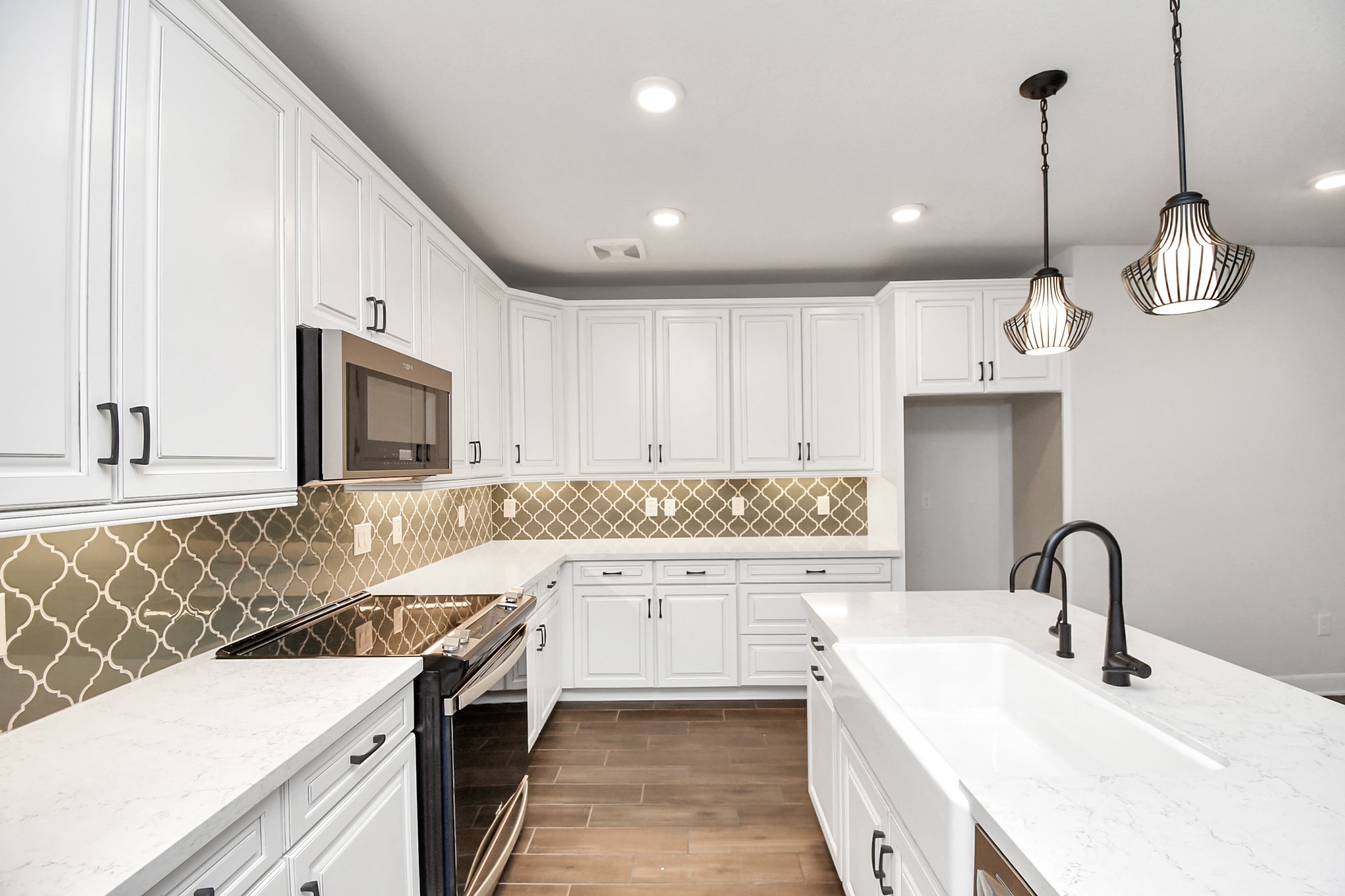 6804 Westview Drive 2204 Houston TX 77055