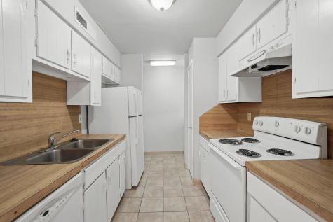 5667 Birchmont Drive H Houston TX 77091