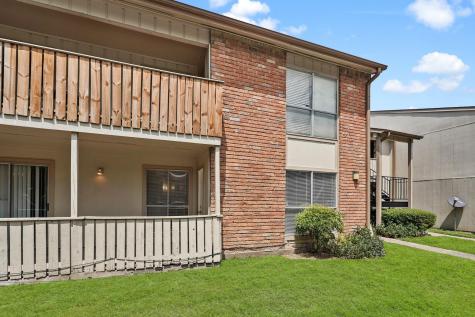 5667 Birchmont Drive H Houston TX 77091