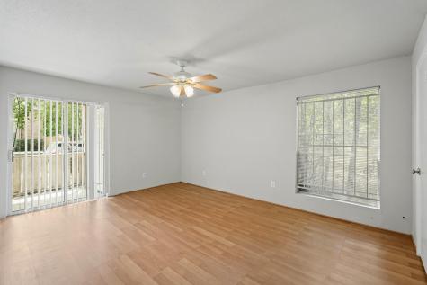 5667 Birchmont Drive H Houston TX 77091