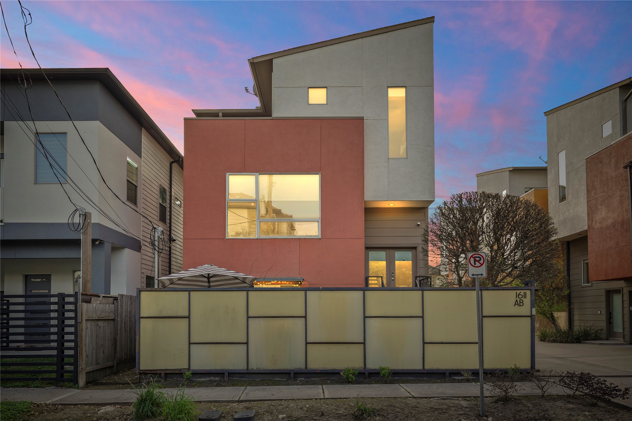 1611 Knox Street A Houston TX 77007