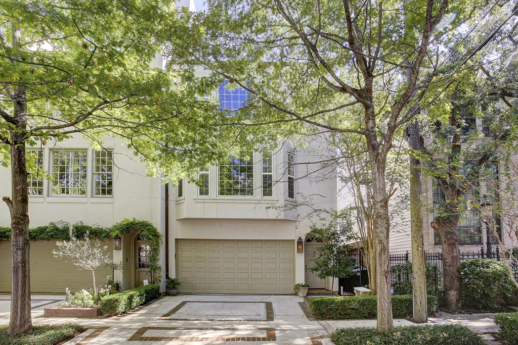 6305 Schuler Street Houston TX 77007