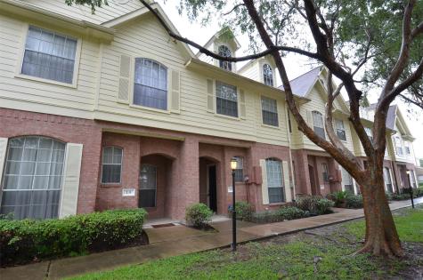 2710 Grants Lake Boulevard L4 Sugar Land TX 77479