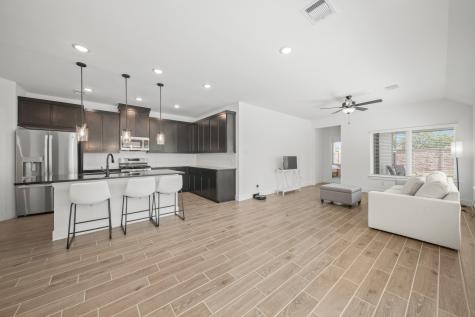 10111 Crescendo Way Iowa Colony TX 77583
