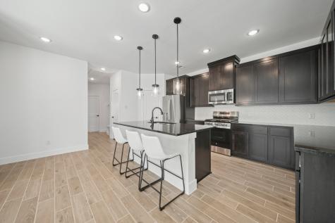 10111 Crescendo Way Iowa Colony TX 77583