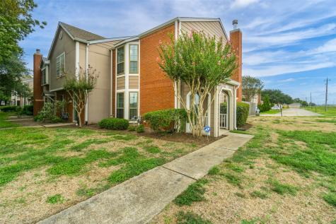 17355 Saturn Lane Houston TX 77058
