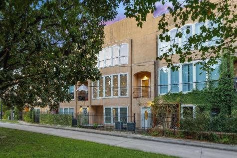 3004 Chenevert Street Houston TX 77004