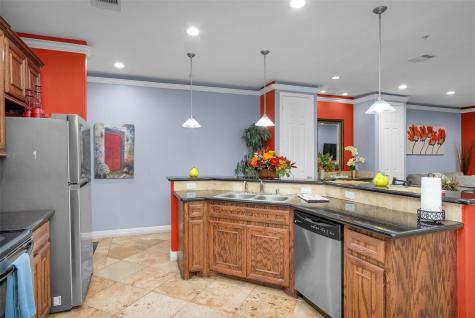 7039 Kingston Cove Lane 309 Willis TX 77318
