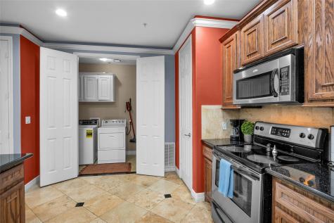 7039 Kingston Cove Lane 309 Willis TX 77318