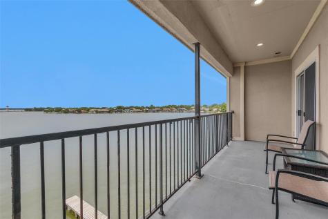 7039 Kingston Cove Lane 309 Willis TX 77318