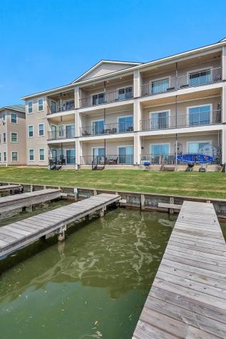 7039 Kingston Cove Lane 309 Willis TX 77318
