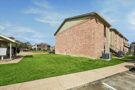 18800 Egret Bay Boulevard 907 Houston TX 77058