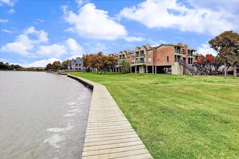 18800 Egret Bay Boulevard 907 Houston TX 77058