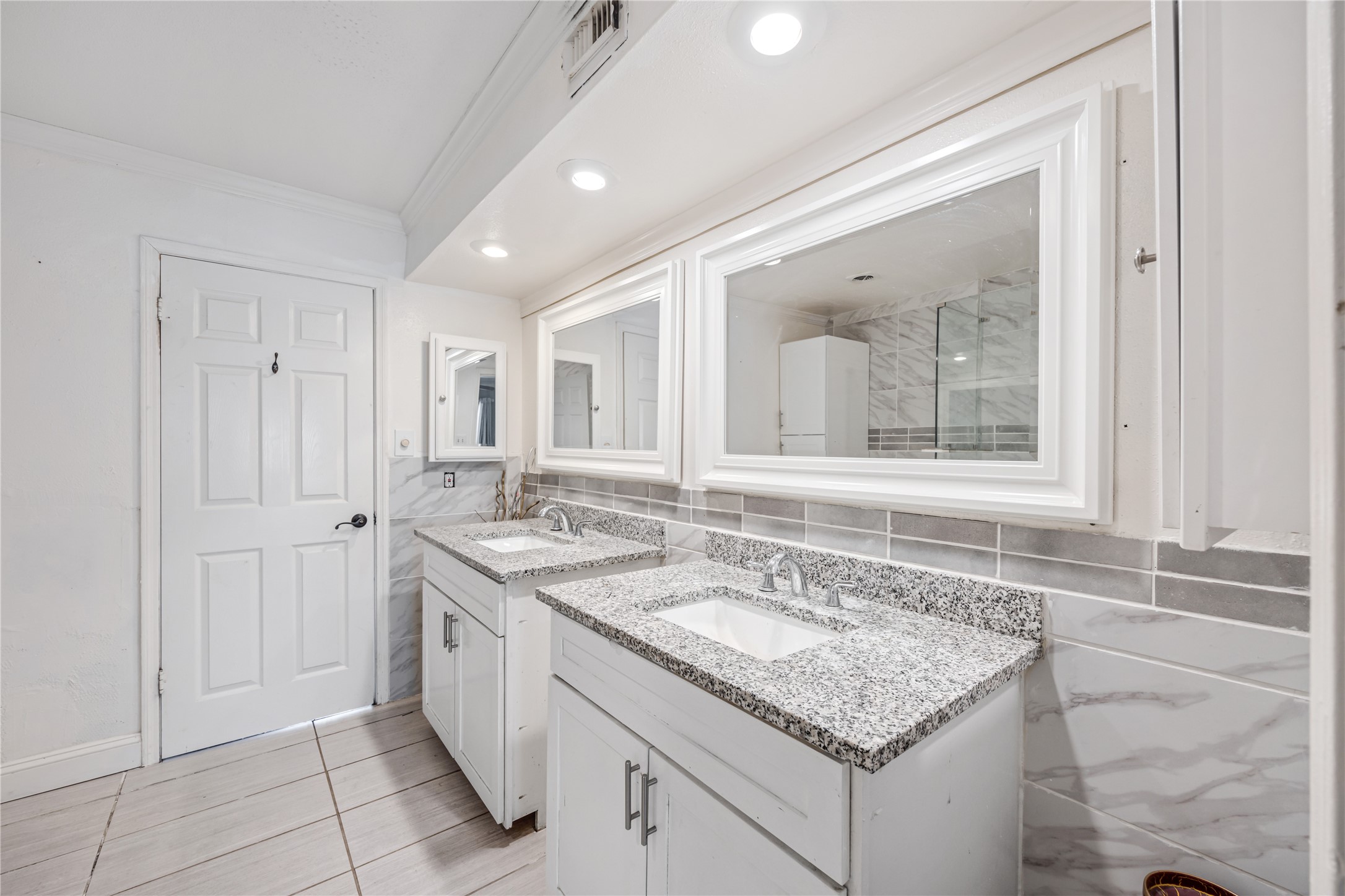 2574 Marilee Lane 2 Houston TX 77057