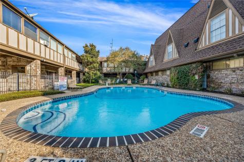 2574 Marilee Lane 2 Houston TX 77057