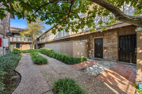 2574 Marilee Lane 2 Houston TX 77057