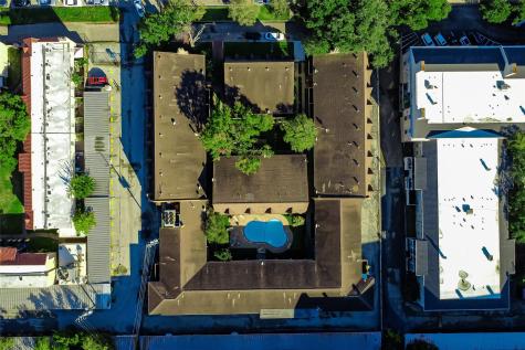 2574 Marilee Lane 2 Houston TX 77057