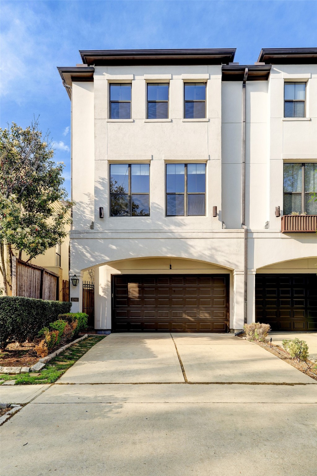 1946 Norfolk Street Houston TX 77098