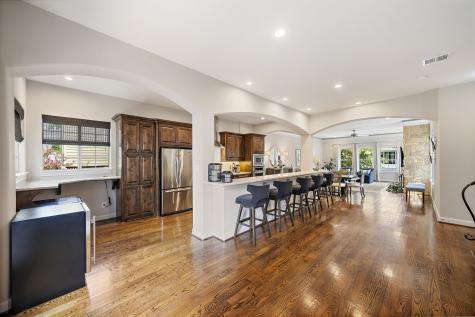 5715 Blossom Street Houston TX 77007