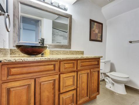1701 Upland Drive 216 Houston TX 77043