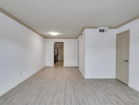 1701 Upland Drive 216 Houston TX 77043