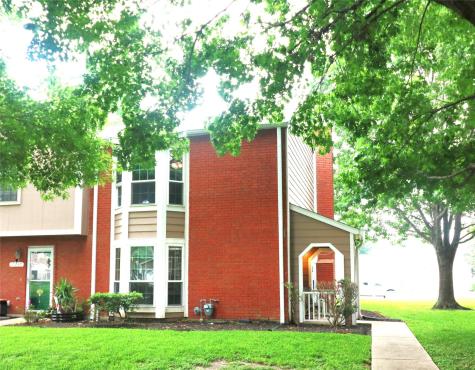 17235 Saturn Lane Houston TX 77058