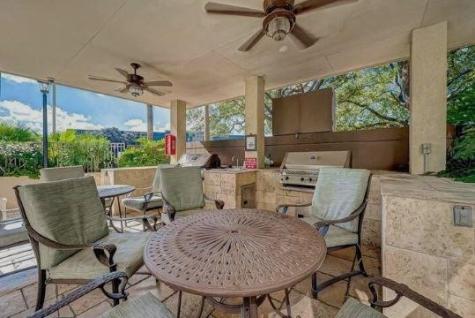 3525 Sage Road 318 Houston TX 77056