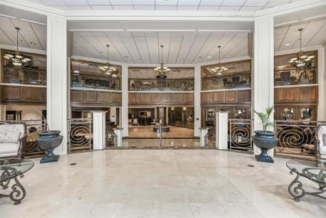 3525 Sage Road 318 Houston TX 77056