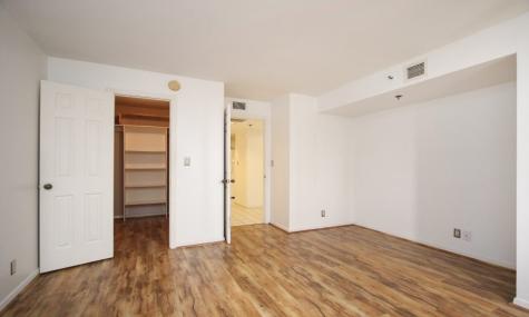 3525 Sage Road 318 Houston TX 77056