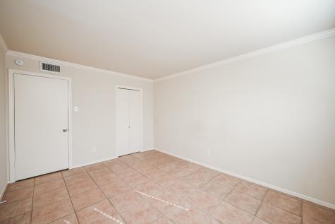 5230 Arboles Drive 4 Houston TX 77035