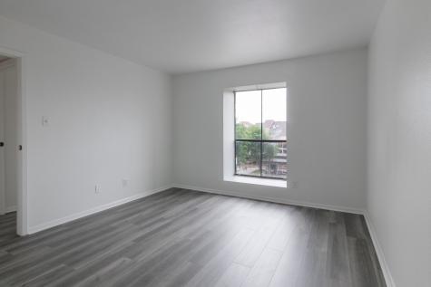 3025 Walnut Bend Lane 37 Houston TX 77042
