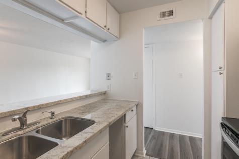3025 Walnut Bend Lane 37 Houston TX 77042