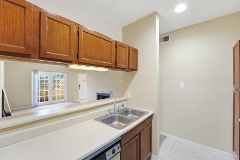 8055 Cambridge Street 5 Houston TX 77054