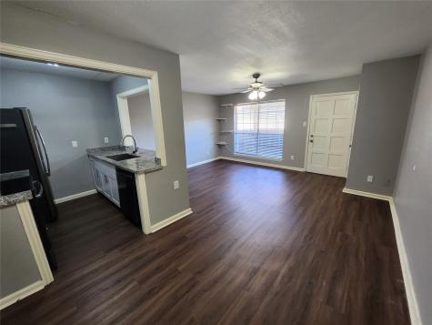 4500 Sherwood Lane 10 Houston TX 77092